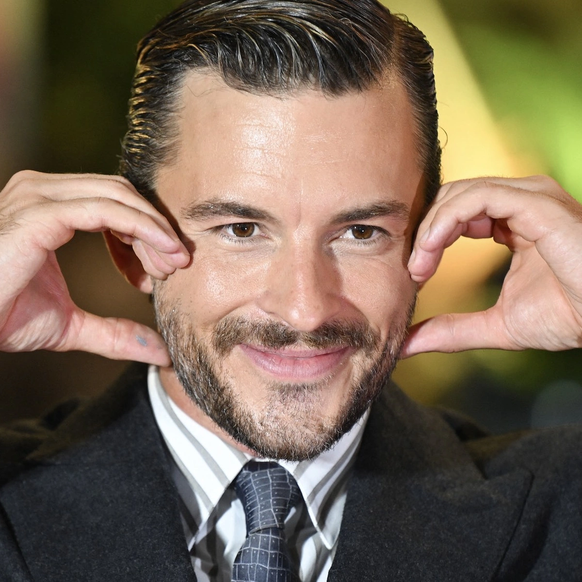 Header - Jonathan Bailey - ANP