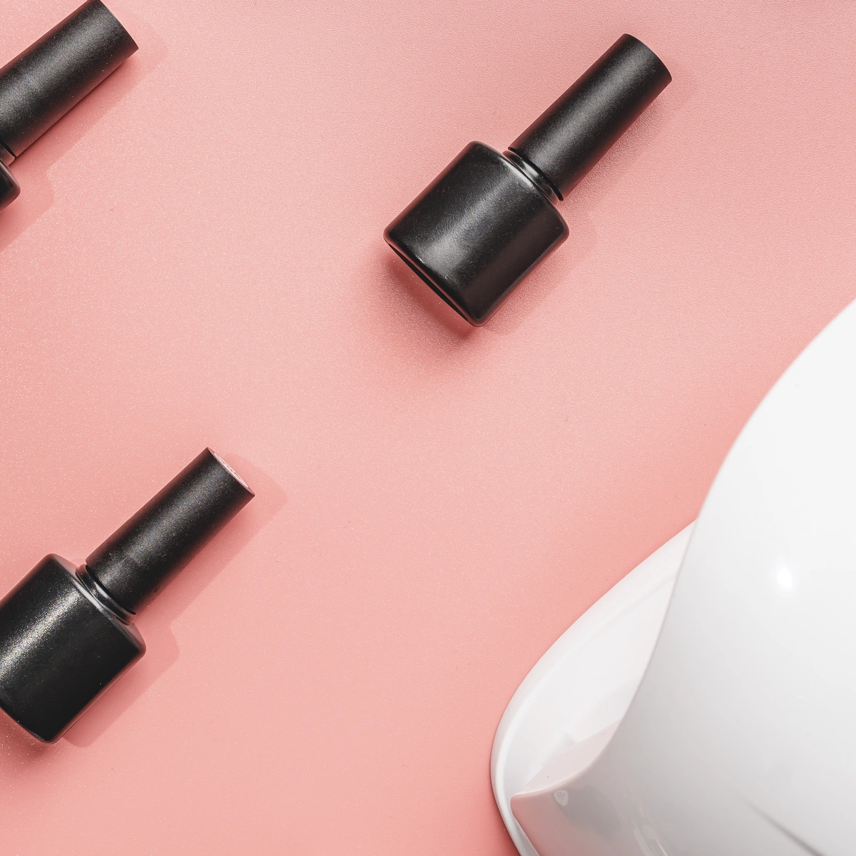 Header - Nagel lak - Uv lamp - Shutterstock