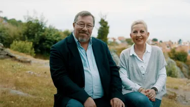 Forfatterinterview: Anette og James Price om 'Det røgede lig'