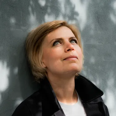 Lærke Kløvedal udkommer med erindringsbog