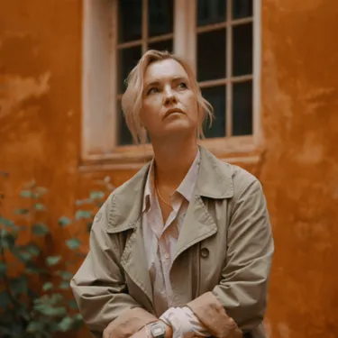 Video coverbillede af Forfatterinterview: Stine Ellerbæk