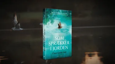 Bogtrailer: 'Som sprækker i jorden' af Clare Leslie Hall