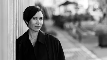 "Romanen har ulmet i mig i mange år, men jeg har ikke været i stand til at skrive den før nu"