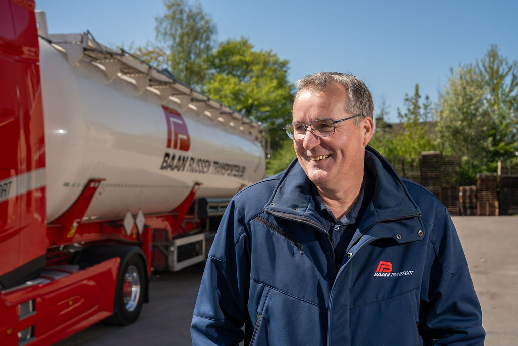 International bulk vehicle driver at Baan Rijssen Transporten ready for European routes