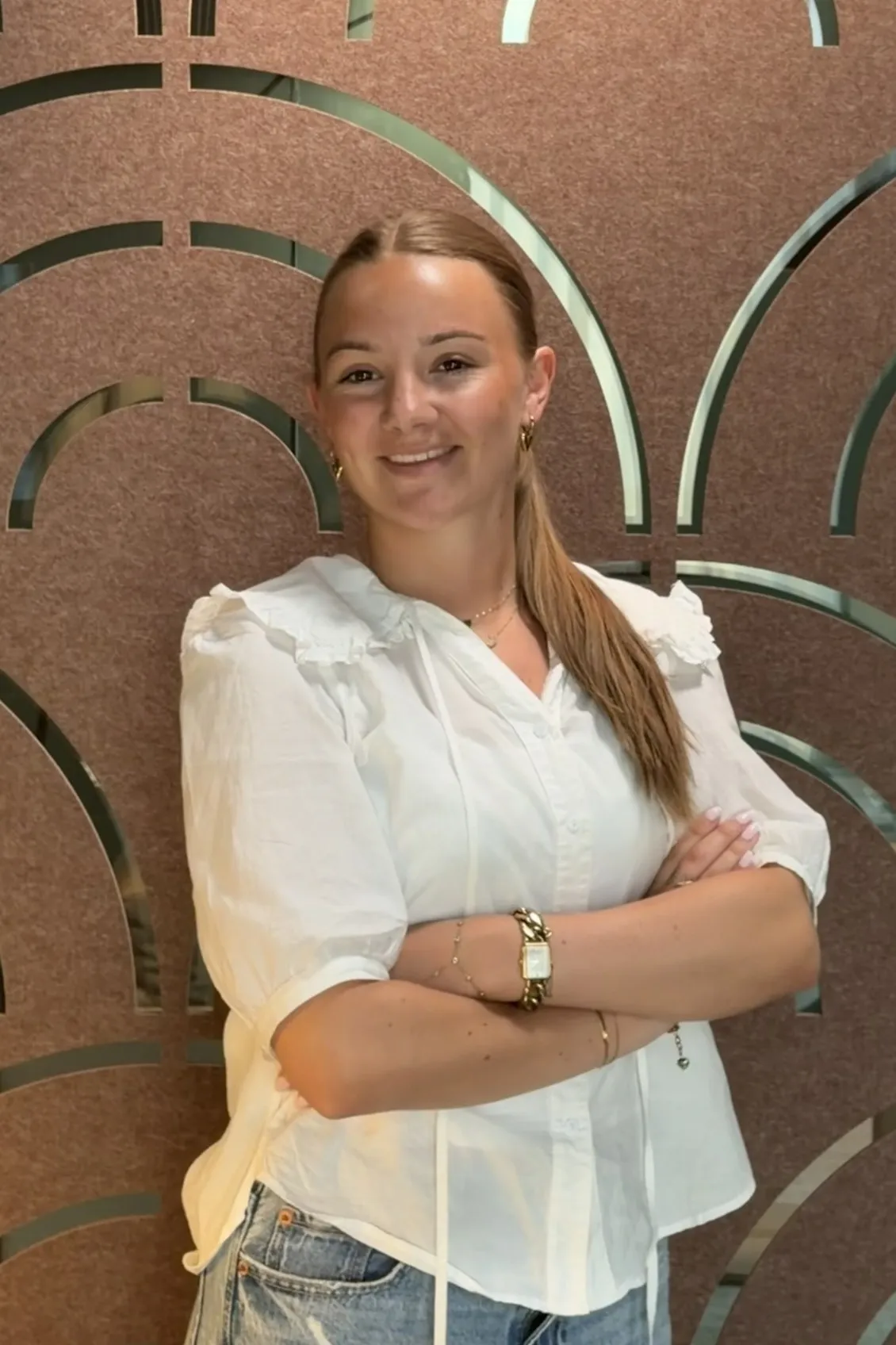Nuria Lensen is werkzaam op de marketing afdeling van Meinema Projectinrichting