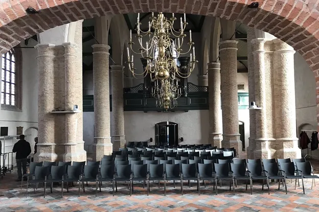 Casala Lynx kerkstoel met comfortabel zitcomfort en tijdloos ontwerp voor kerken en gebedsruimtes