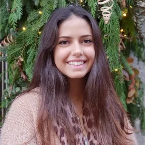 Monica Fernandes