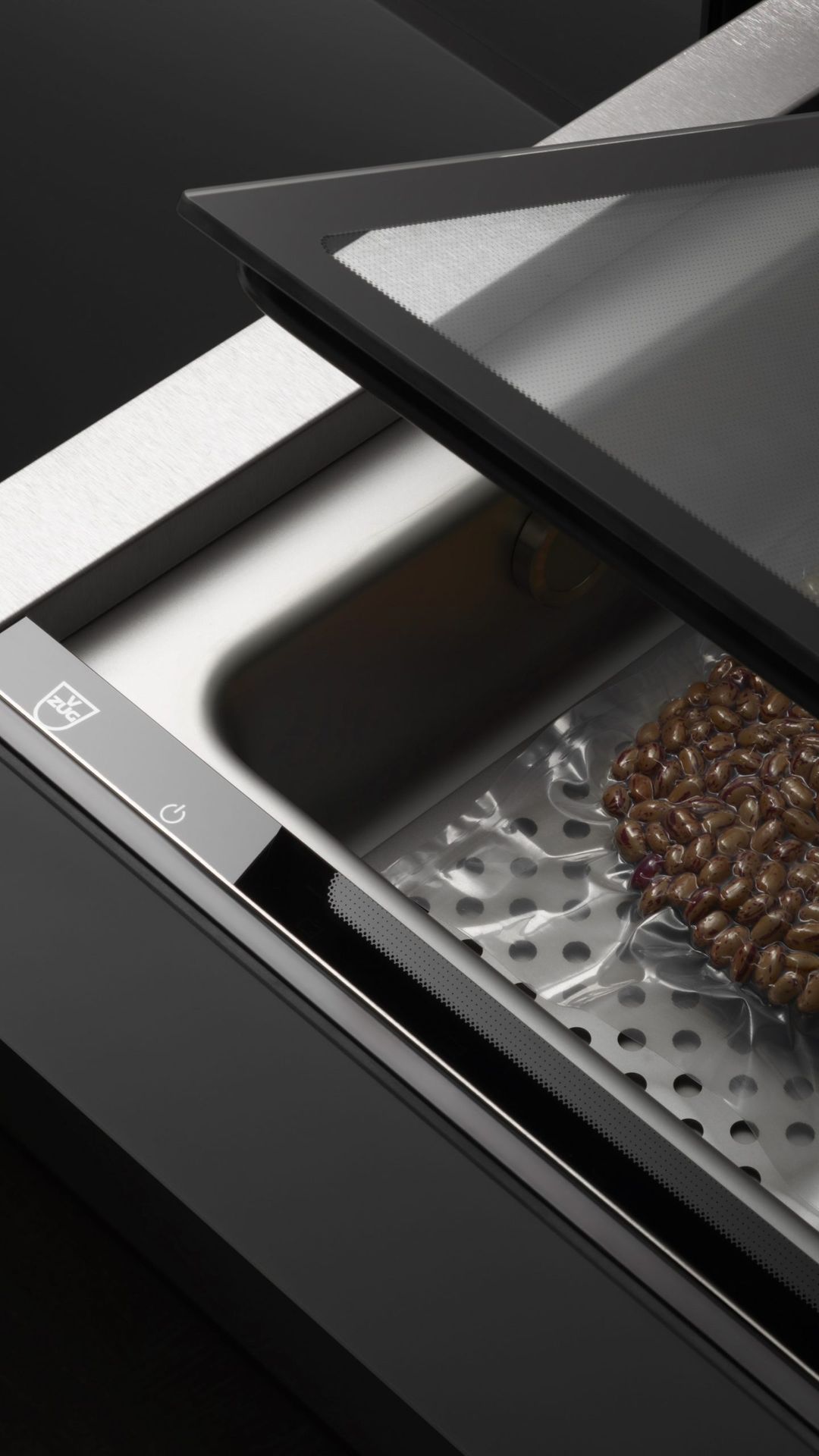 V-ZUG Vacuum Drawer Black 14cm