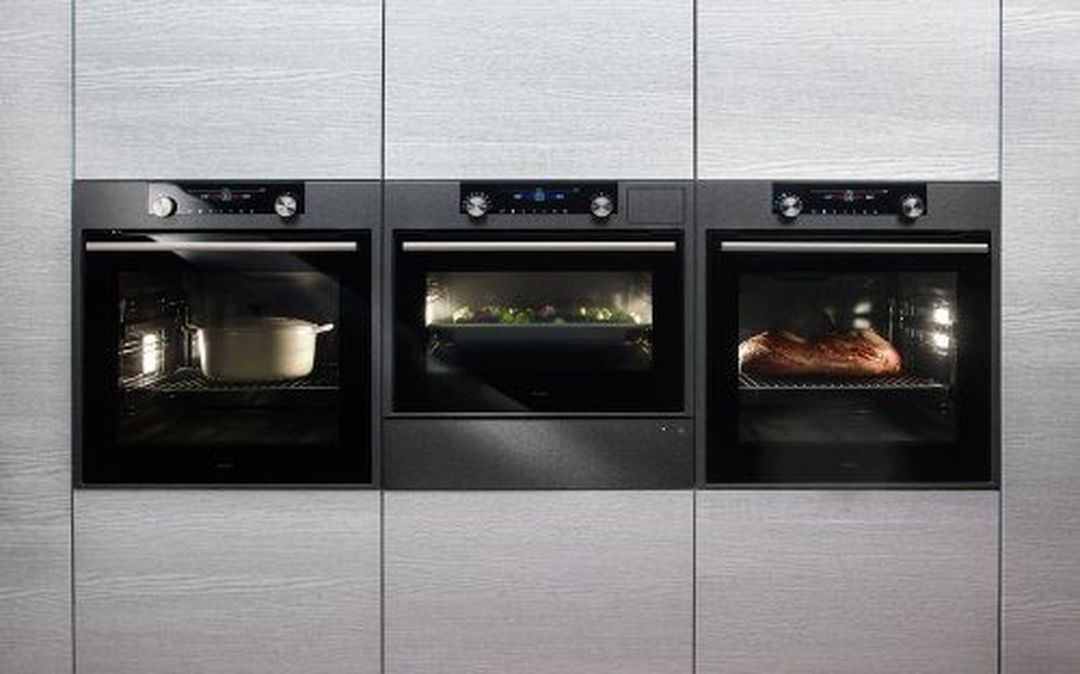 ASKO Pyrolytic Craft Oven - Cooking on 3 levels