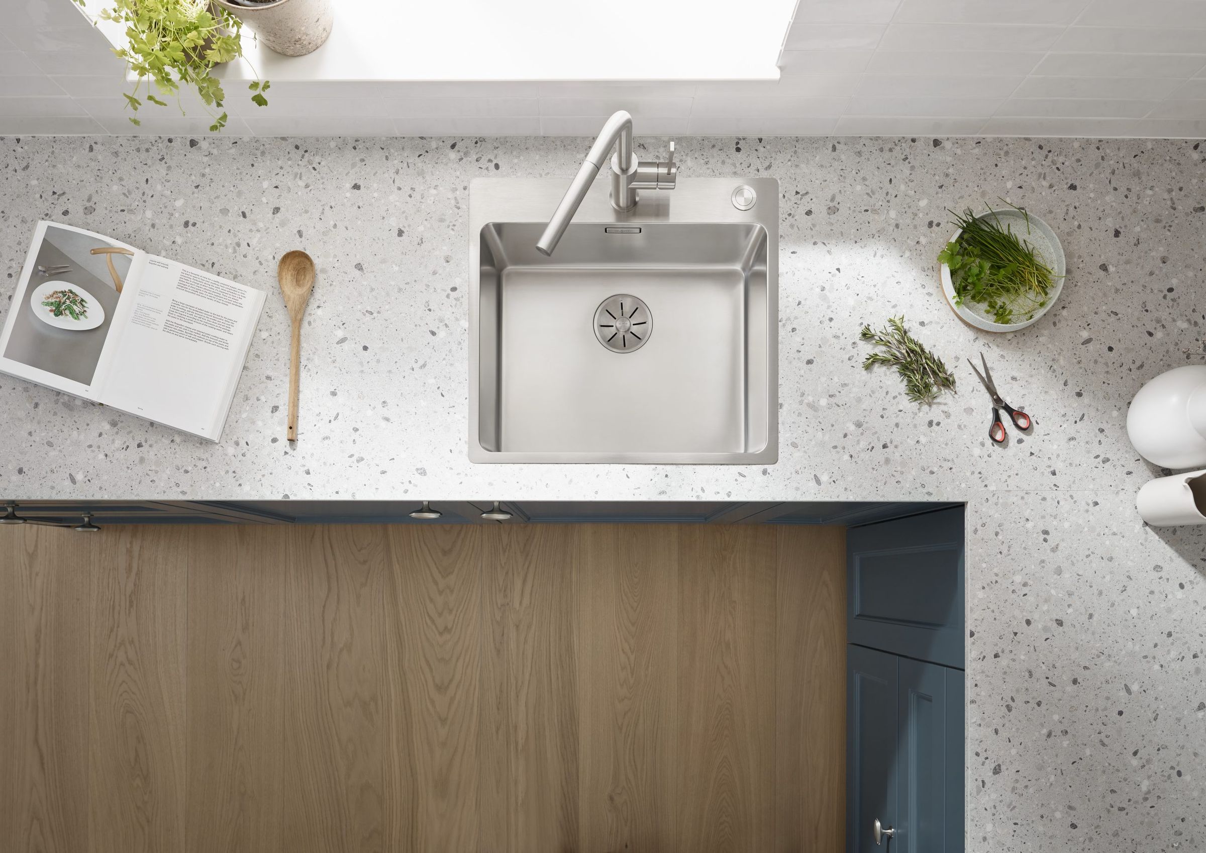 How to Clean & Maintain Your Stainless Steel Sinks 