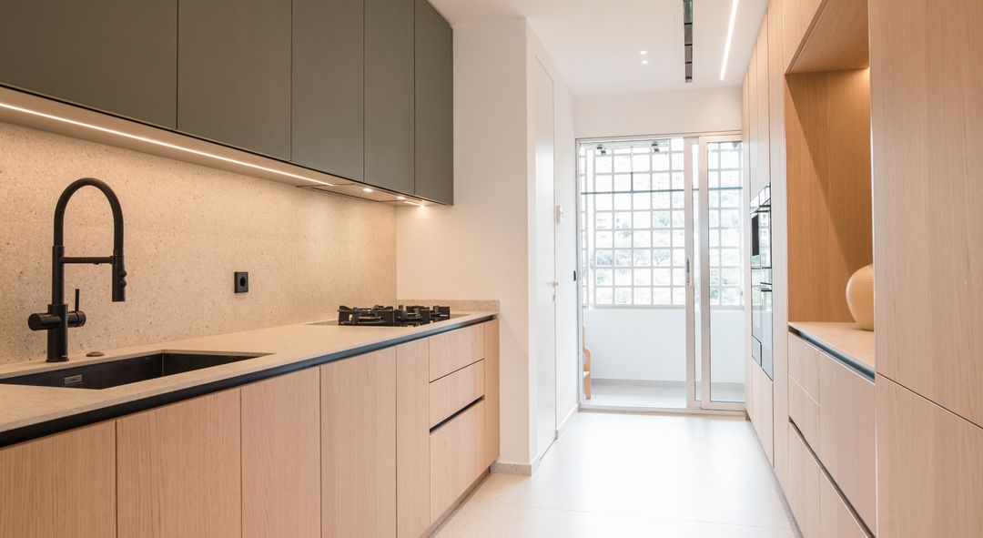 Ivory Oak and olive green lacquer kitchen in Jounieh