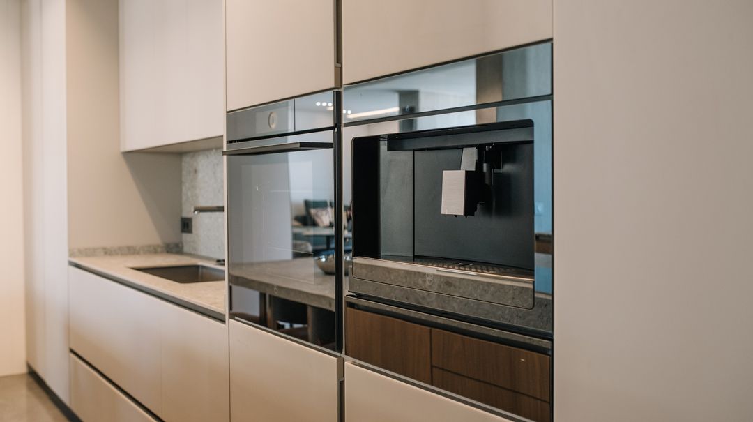 Frozen walnut kitchen in Zalka, view 3