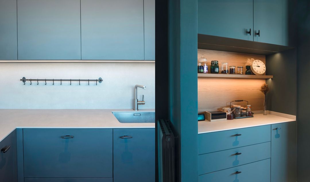 Olive Detour and Ivory Oak kitchen in Kraytem, view 4