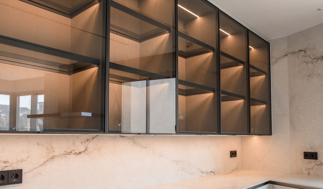Pebble Triba veneer kitchen in Beit Meri, view 9