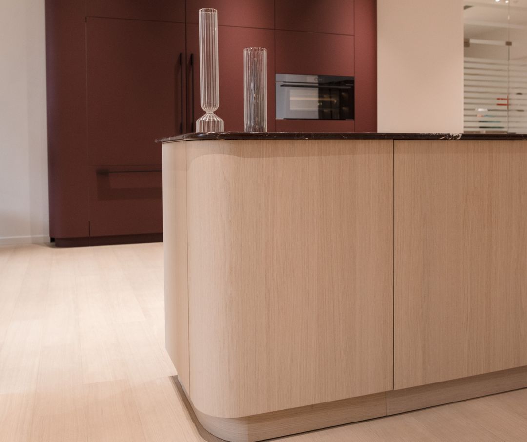Burgundy showroom kitchen, view 6
