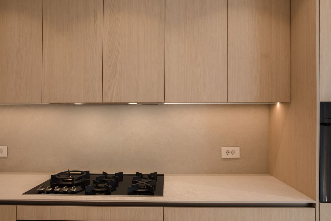 Ivory Oak kitchen in Beit Meri, view 4