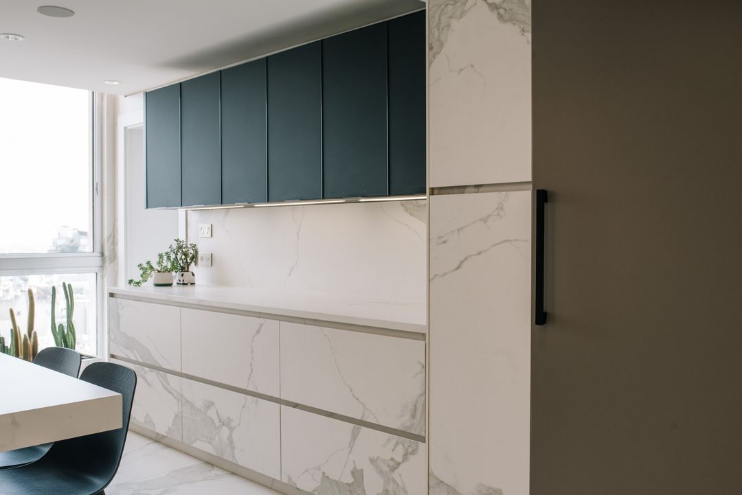Neolith Statuario kitchen in Ashrafieh, view 3