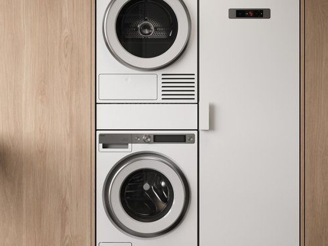ASKO push-to-open handleless design