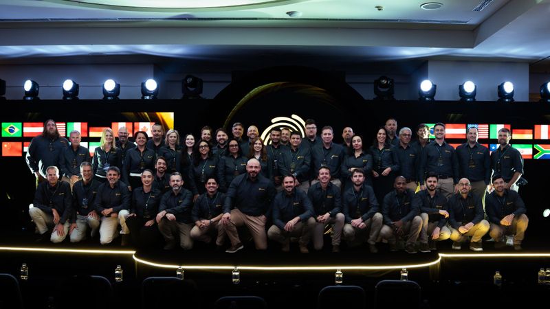 Komet employees during an academy training week