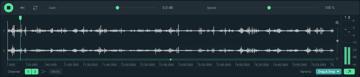 再生ボタン Gain Speed チャンネル選択 Send toボタンとレベルメーターを備えたSoundQの波形パネル