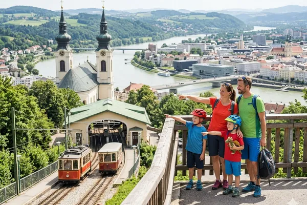 Raus mit der Familie: Unsere liebsten Ausflüge in und um Linz