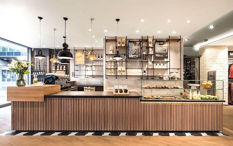 In-Store-Café im Modegeschäft Einkaufszentrum