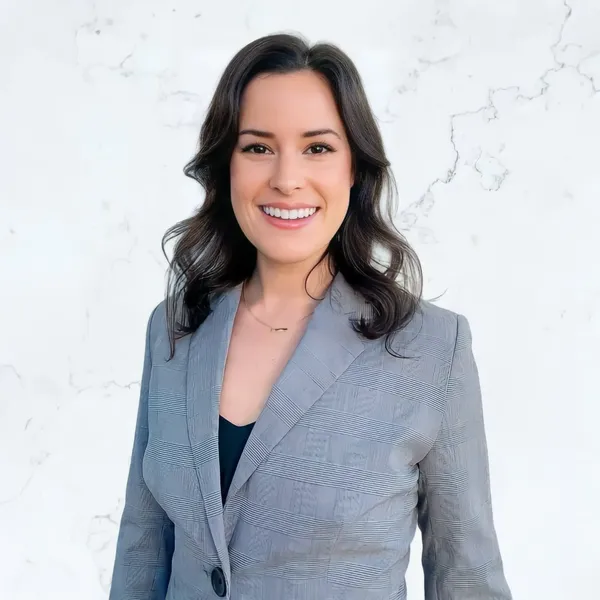 Corporate headshot example #11, real photo enhanced by AI