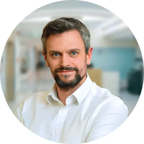 Creative headshot example #11, real photo enhanced by AI
