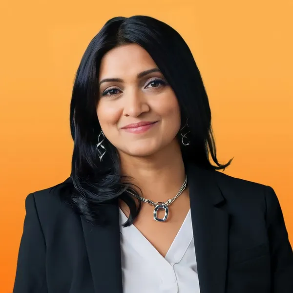 Real estate headshot example #2, real photo enhanced by AI