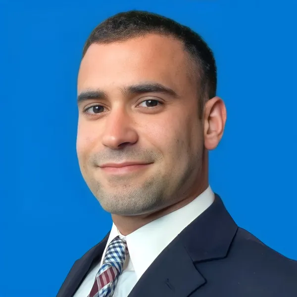 LinkedIn headshot example #16, real photo enhanced by AI