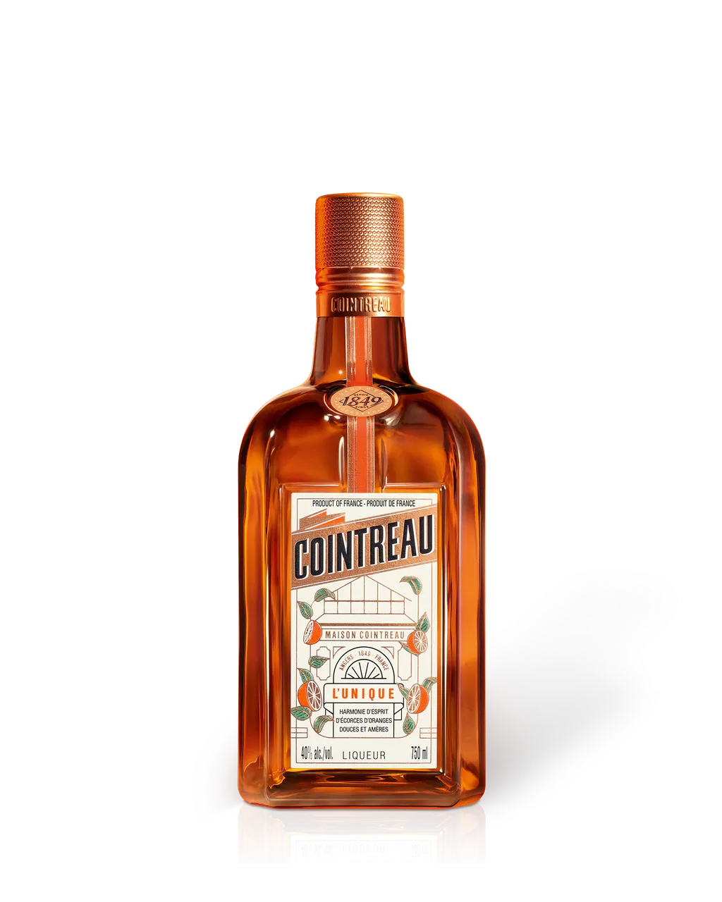 Cointreau L’Unique orange liqueur bottle, amber glass with copper cap and white label, 750 ml product shot on white background.