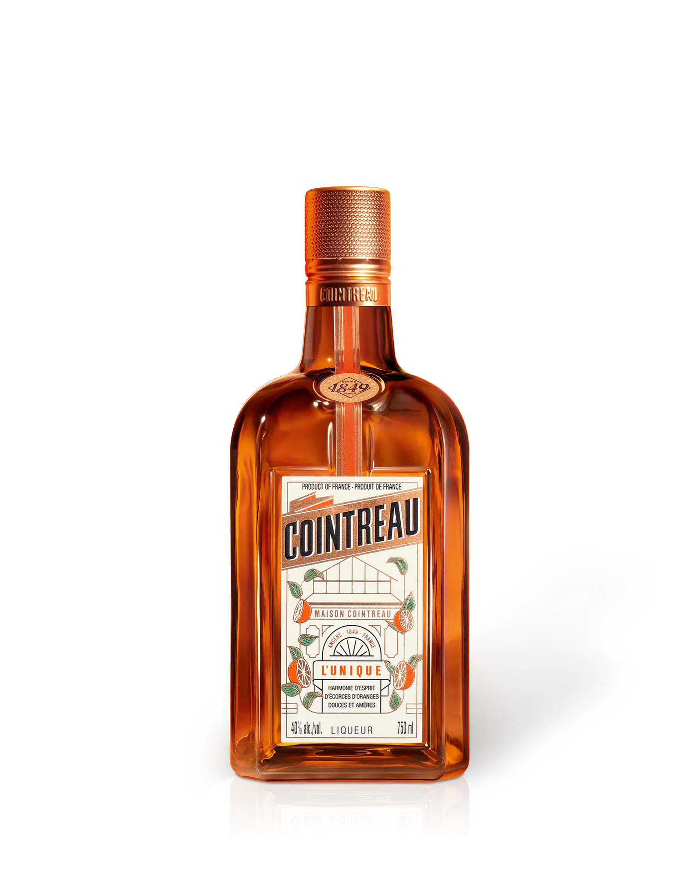 Cointreau L’Unique orange liqueur bottle, amber glass with copper cap and white label, 750 ml product shot on white background.