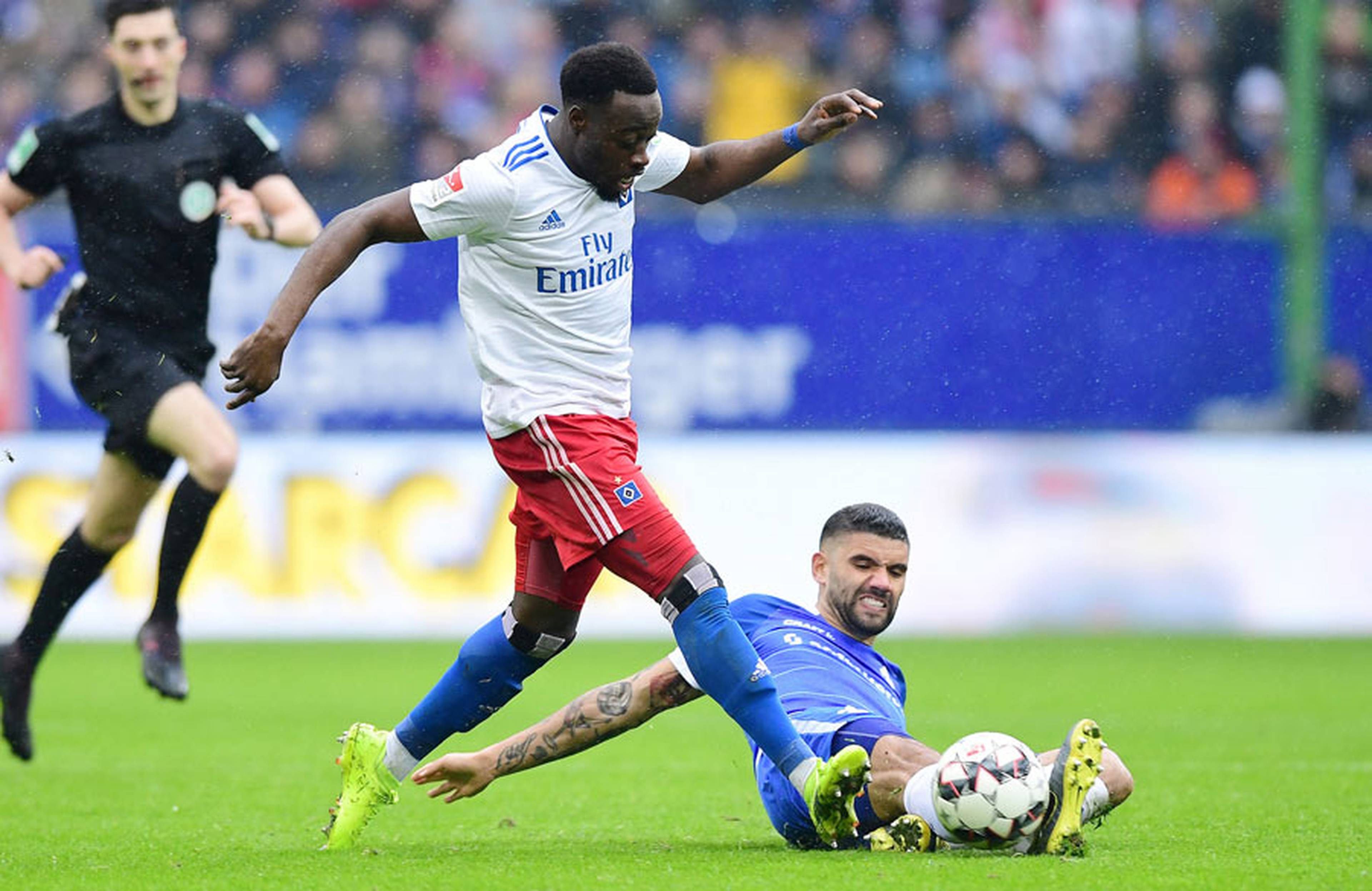 Die Gäste aus Hessen kämpften sich in der zweiten Halbzeit mehr und mehr in die Partie und stellten das Spielgeschehen am Ende gar komplett auf den Kopf.