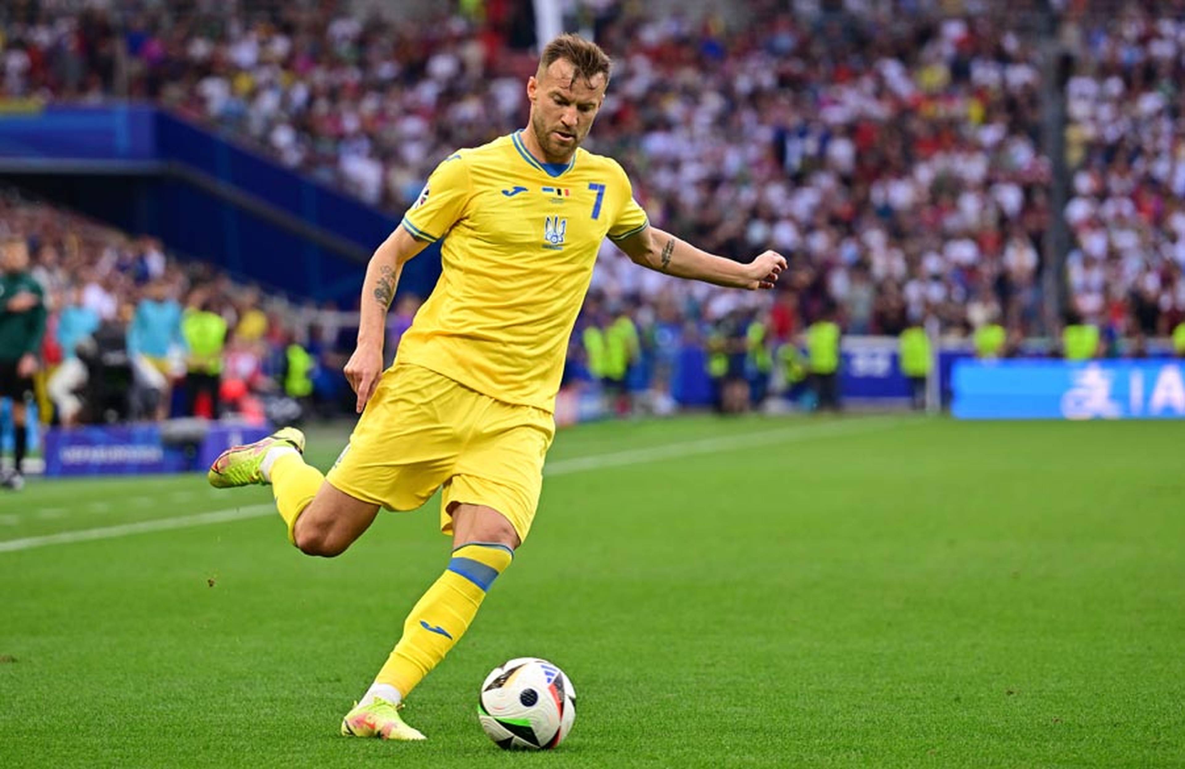 Yarmolenko absolvierte 124 Länderspiele für die Ukraine, darunter auch die UEFA EURO 2024 in Deutschland, hier beim Gruppenspiel gegen Belgien (0:0) in Stuttgart.