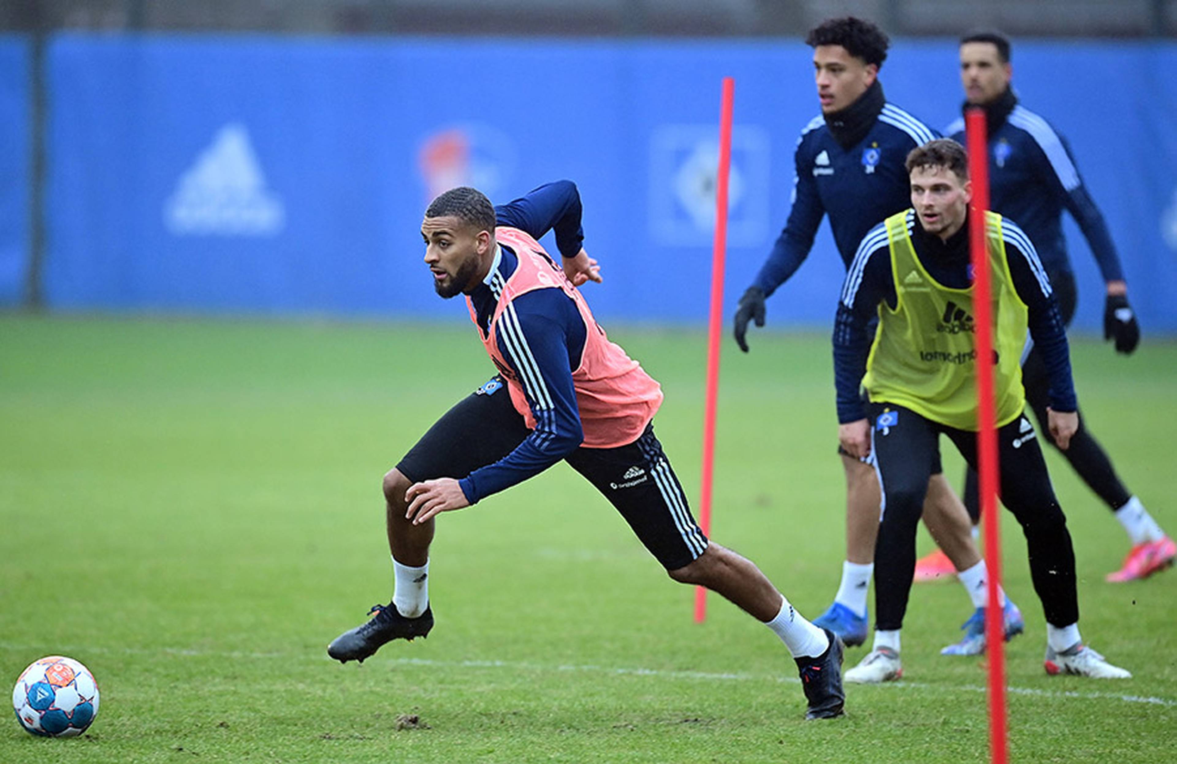 Endlich wieder mit den Jungs auf dem Platz: U21-Europameister Josha Vagnoman. 