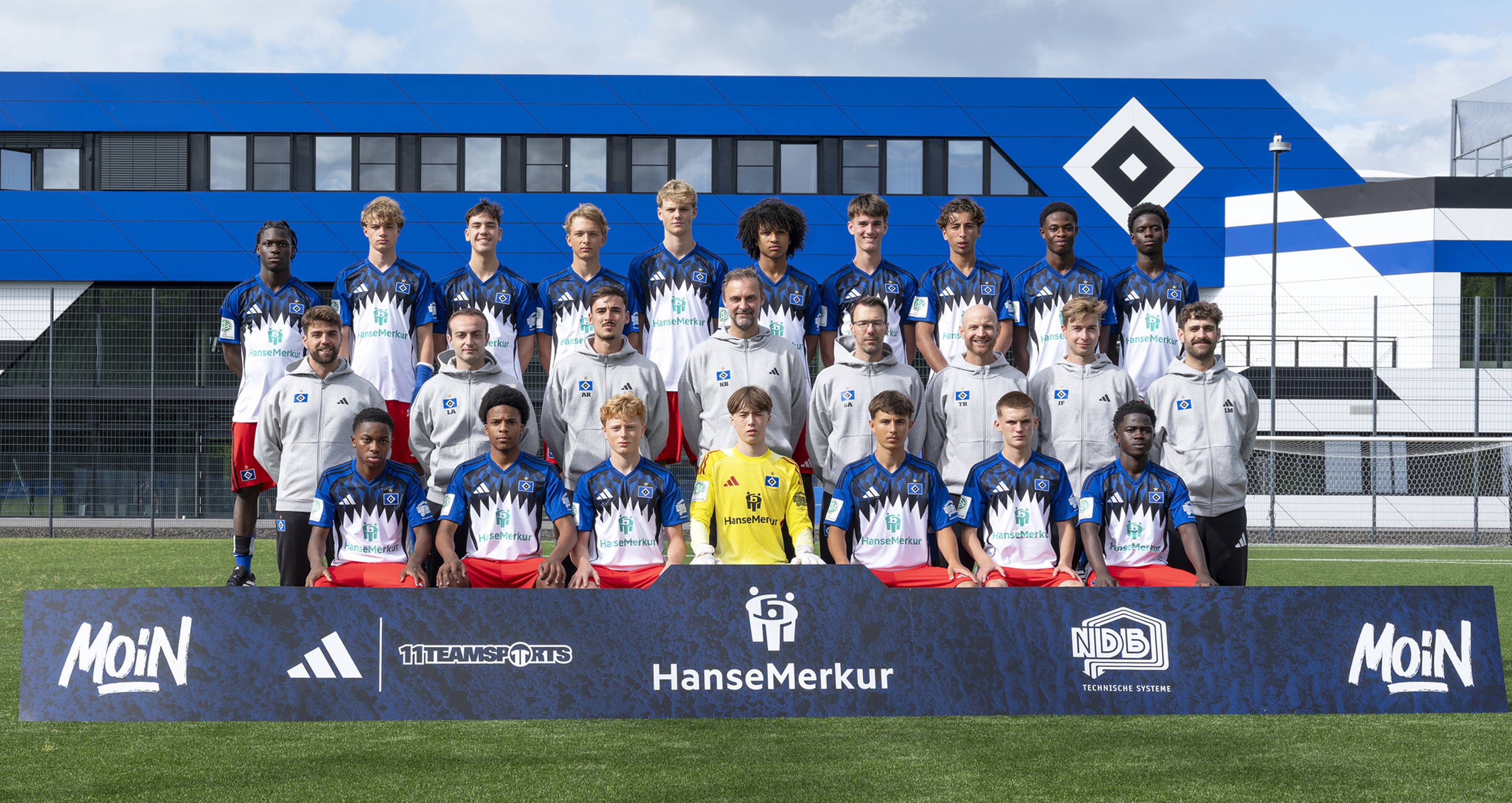 2025-26_U17_Teamfoto