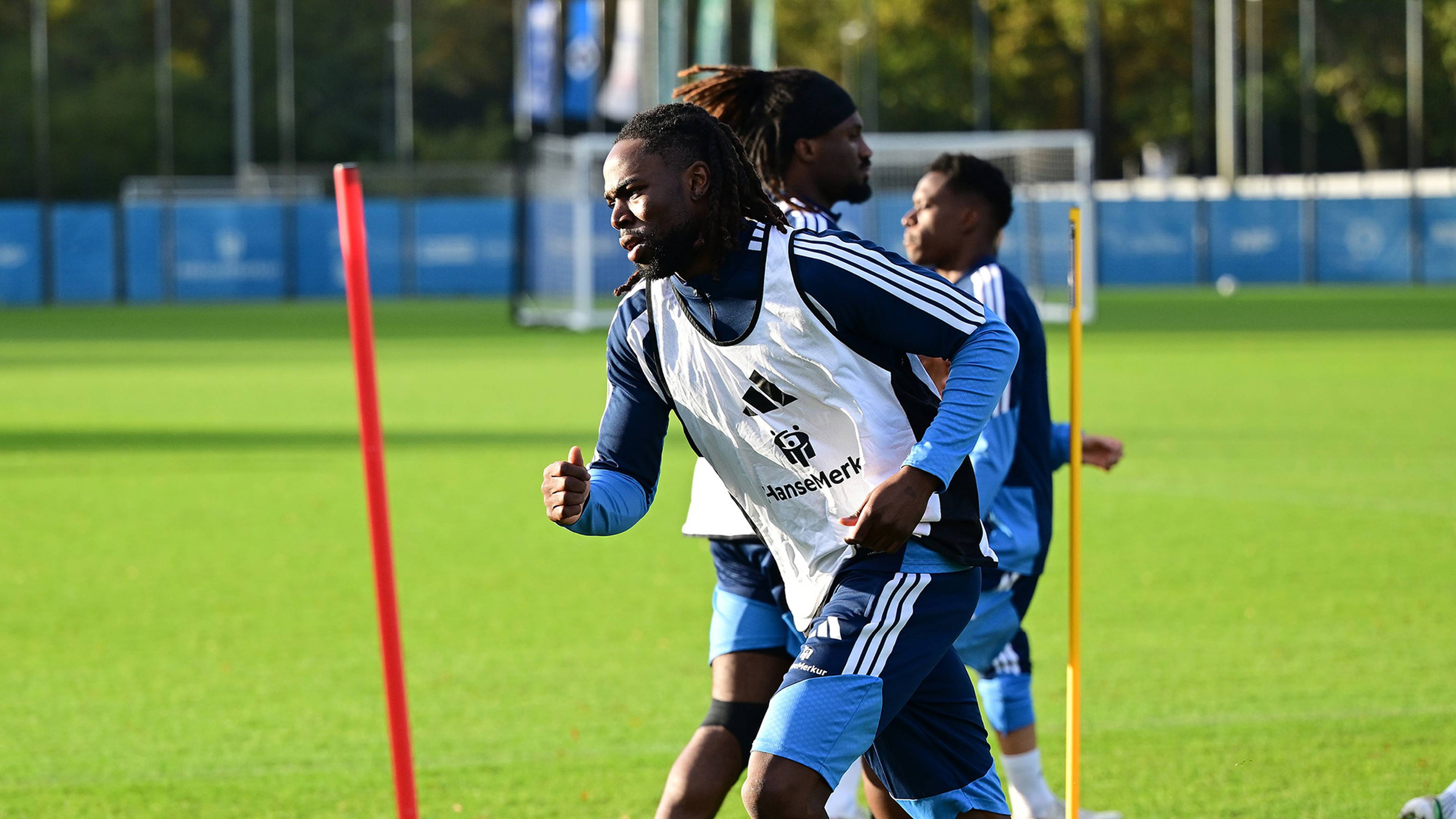 Jordan Torunarigha im Training.