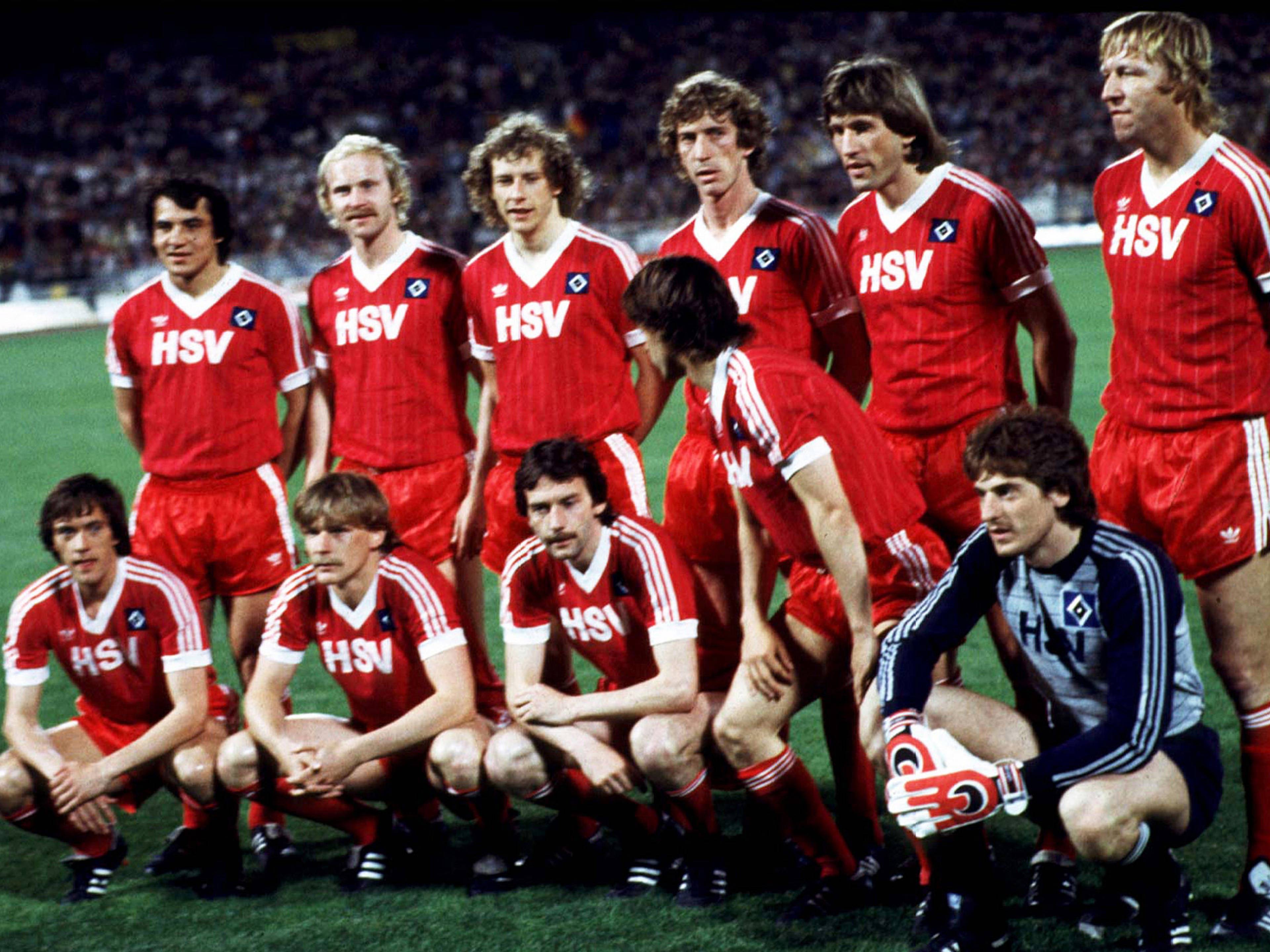 Das Mannschaftsfoto des HSV vor dem Finale des Europapokals der Landesmeister 1983 in Athen