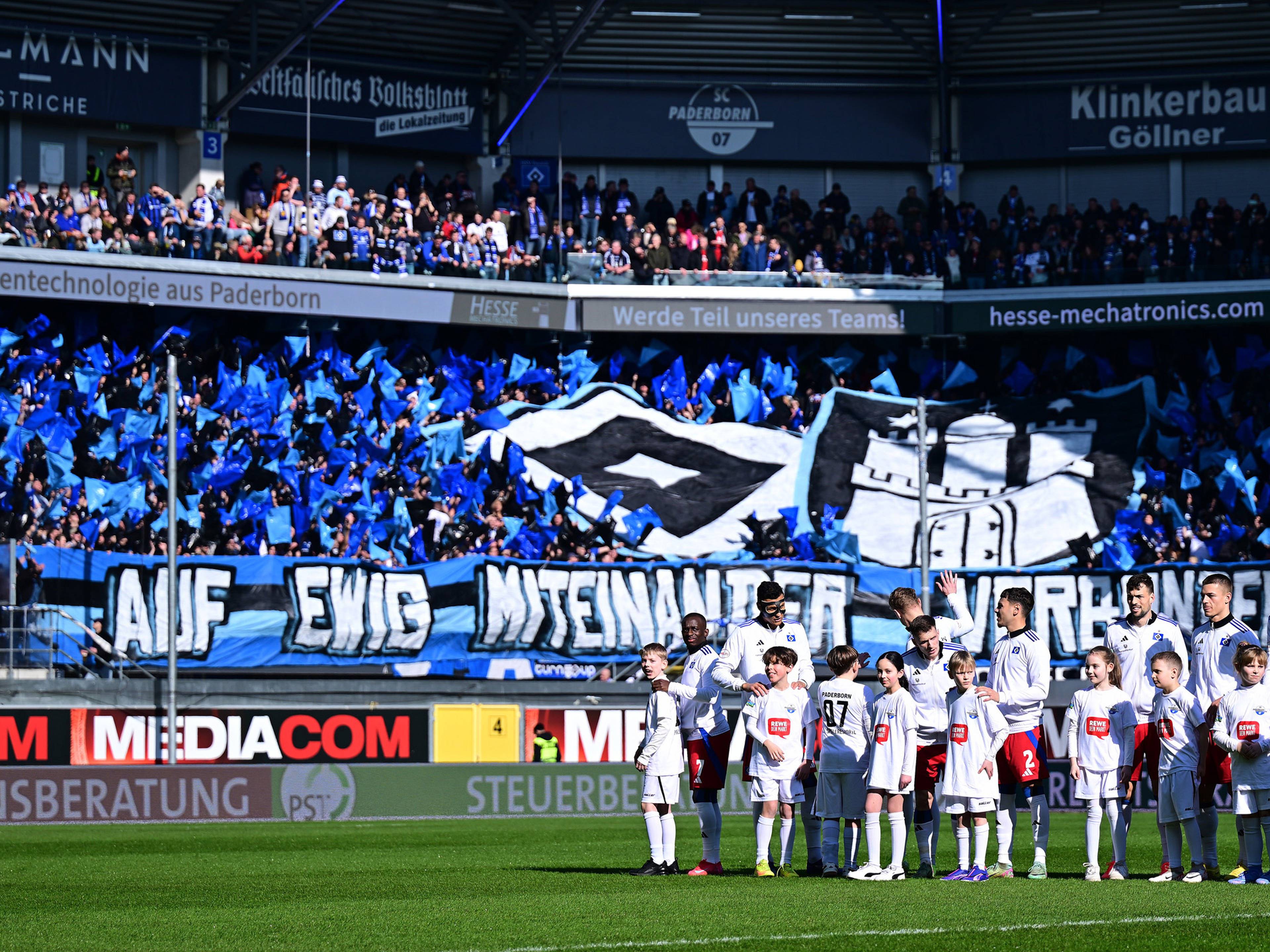 HSV-Fans in Paderborn