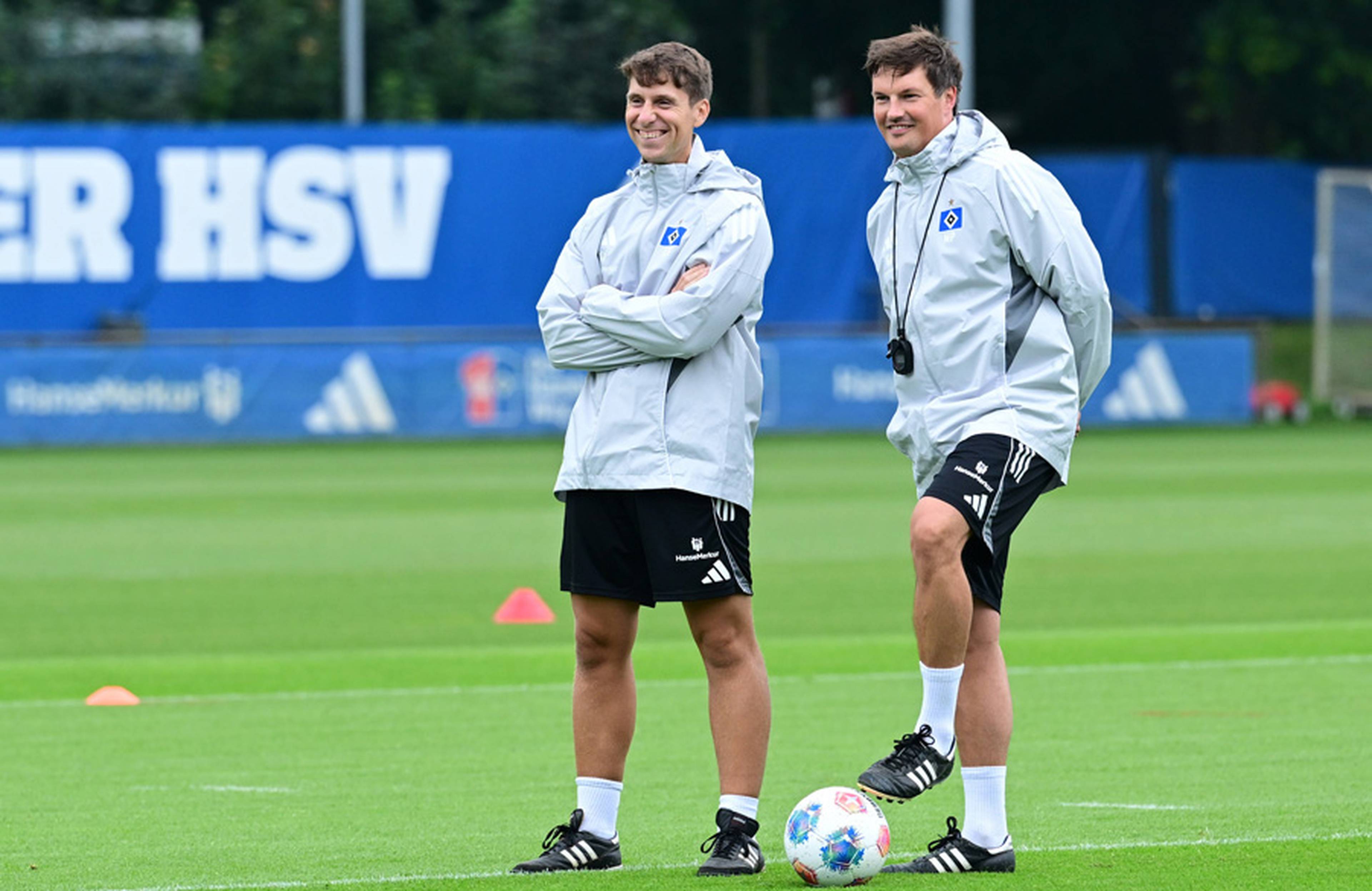 Blicken mit klaren Erwartungen und großer Vorfreude auf das Duell mit Olympique Lyon: Loic Fave und Merlin Polzin.