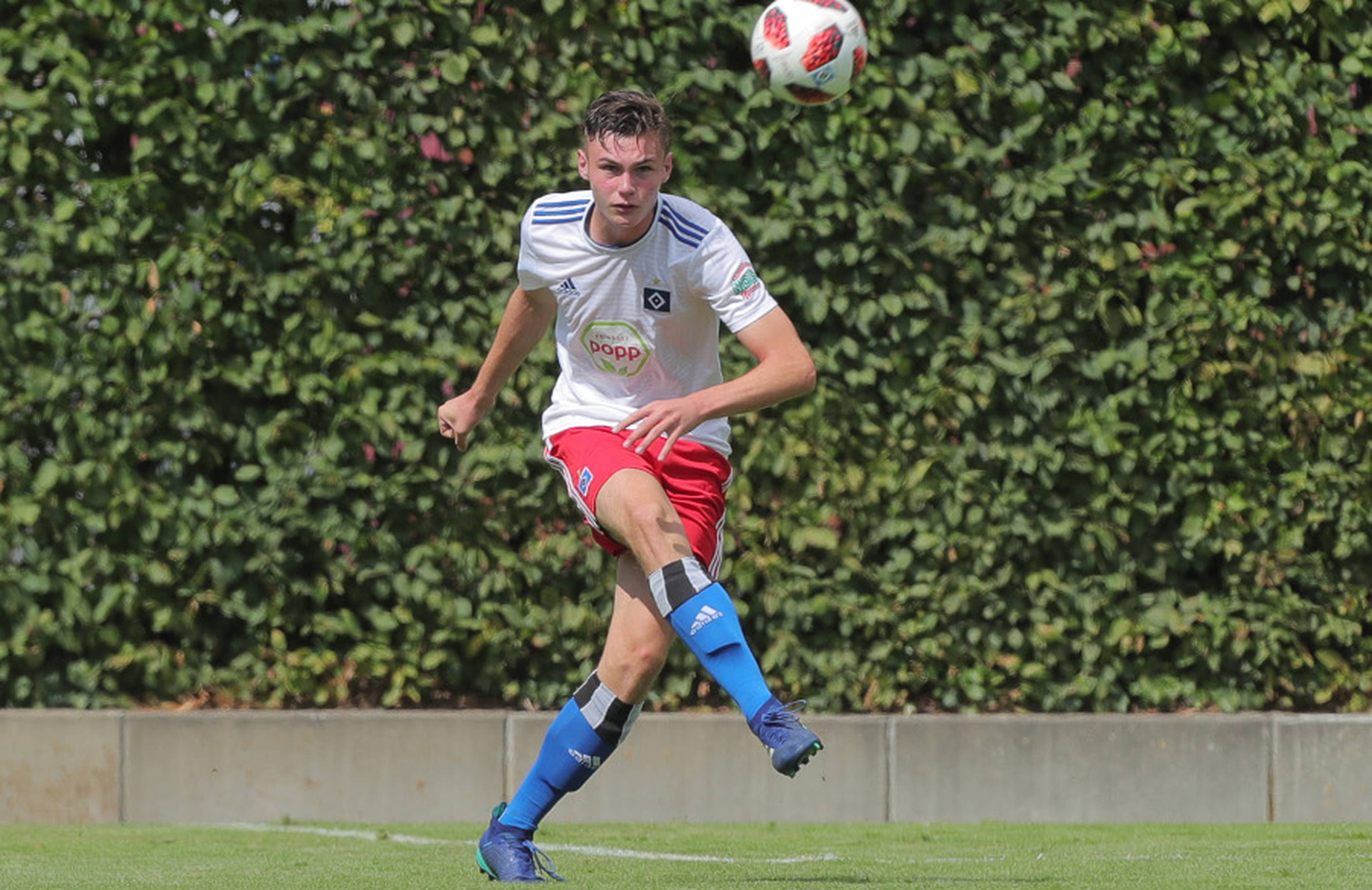 Brachte die U17 mit seinem Treffer auf die Siegerstraße: Valon Zumberi.