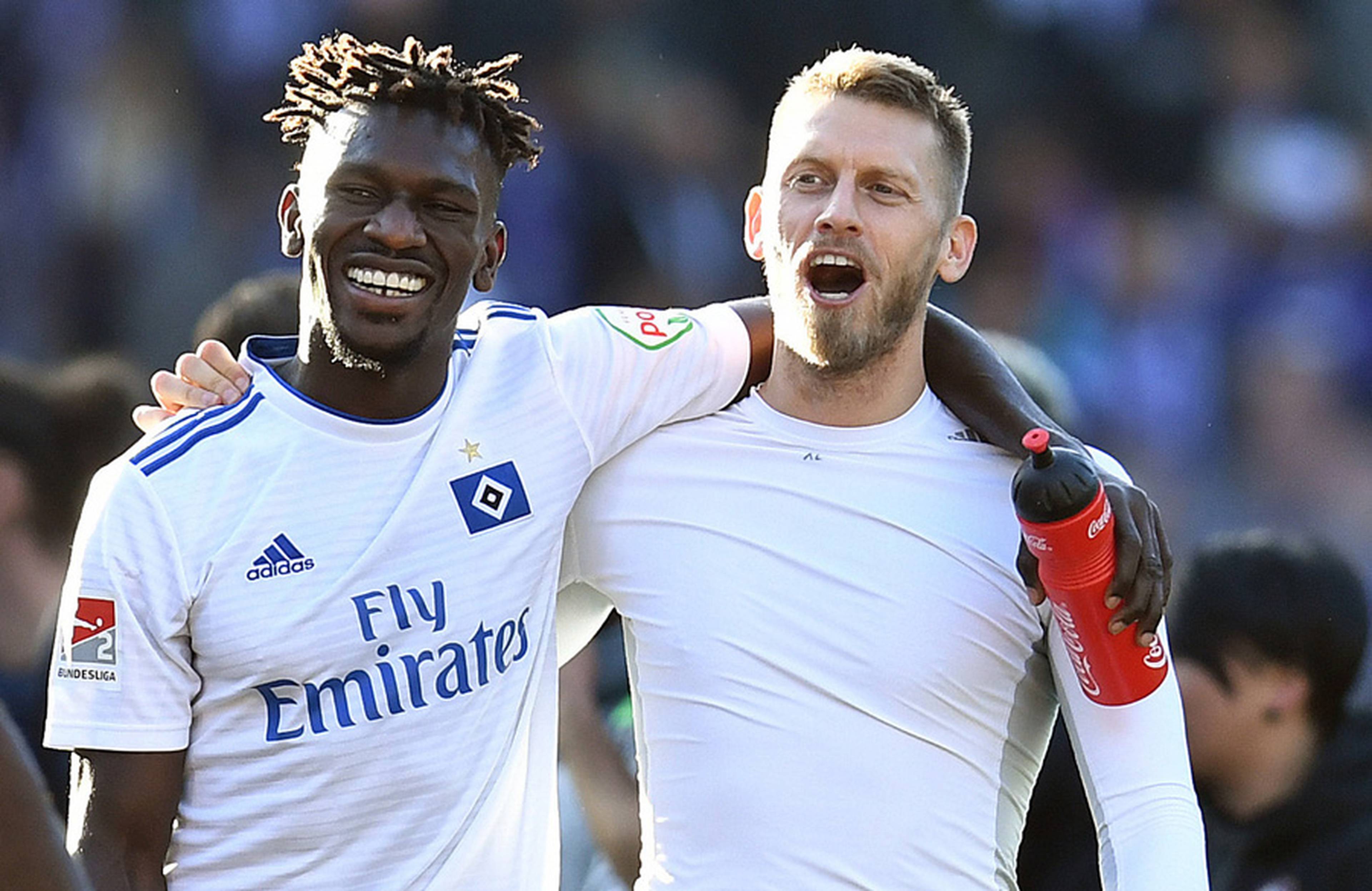 Lots of joy over the debut goal and development: Bakery Jatta and Captain Aaron Hunt.