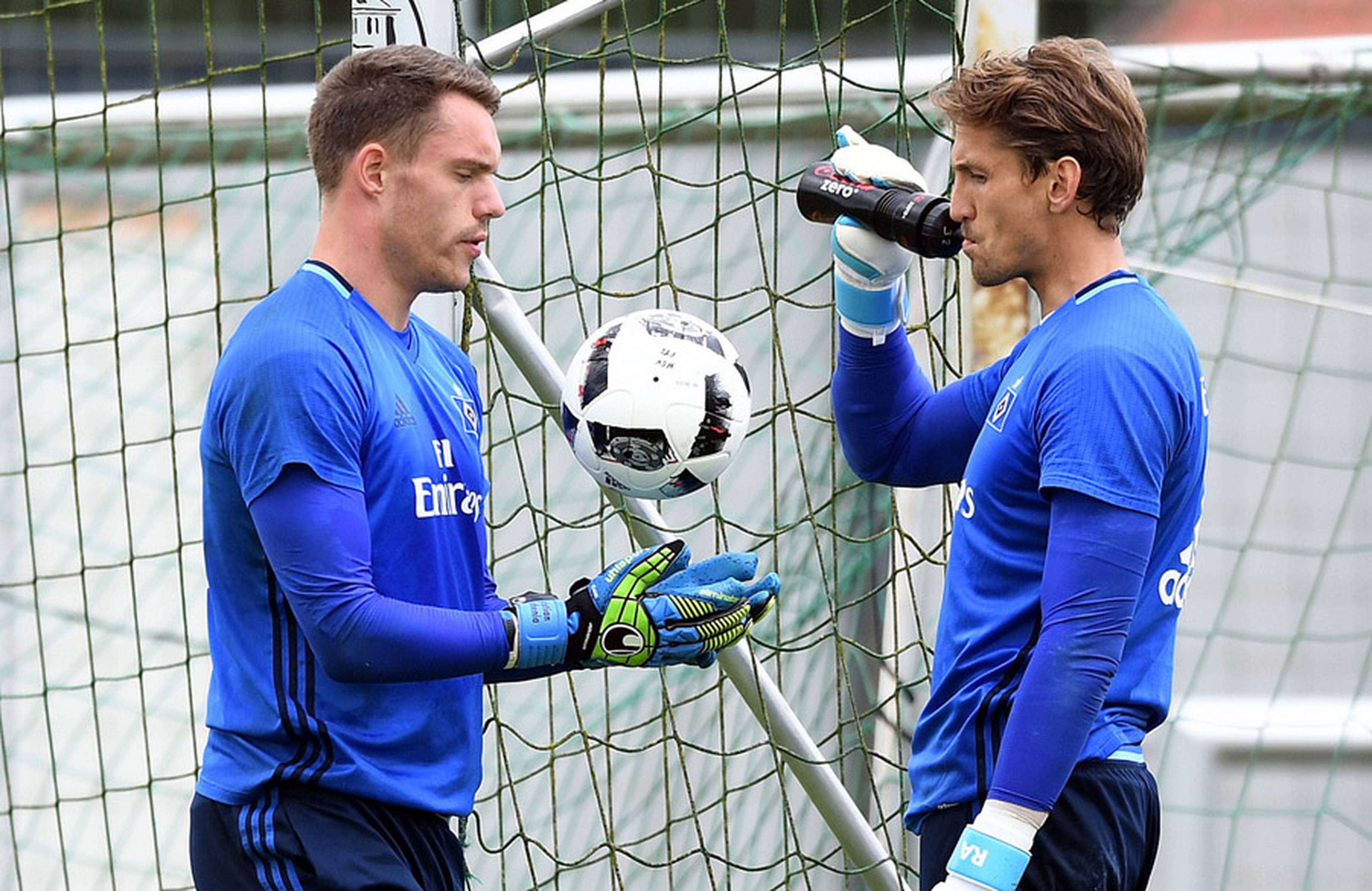 Christian Mathenia und Rene Adler im Training.