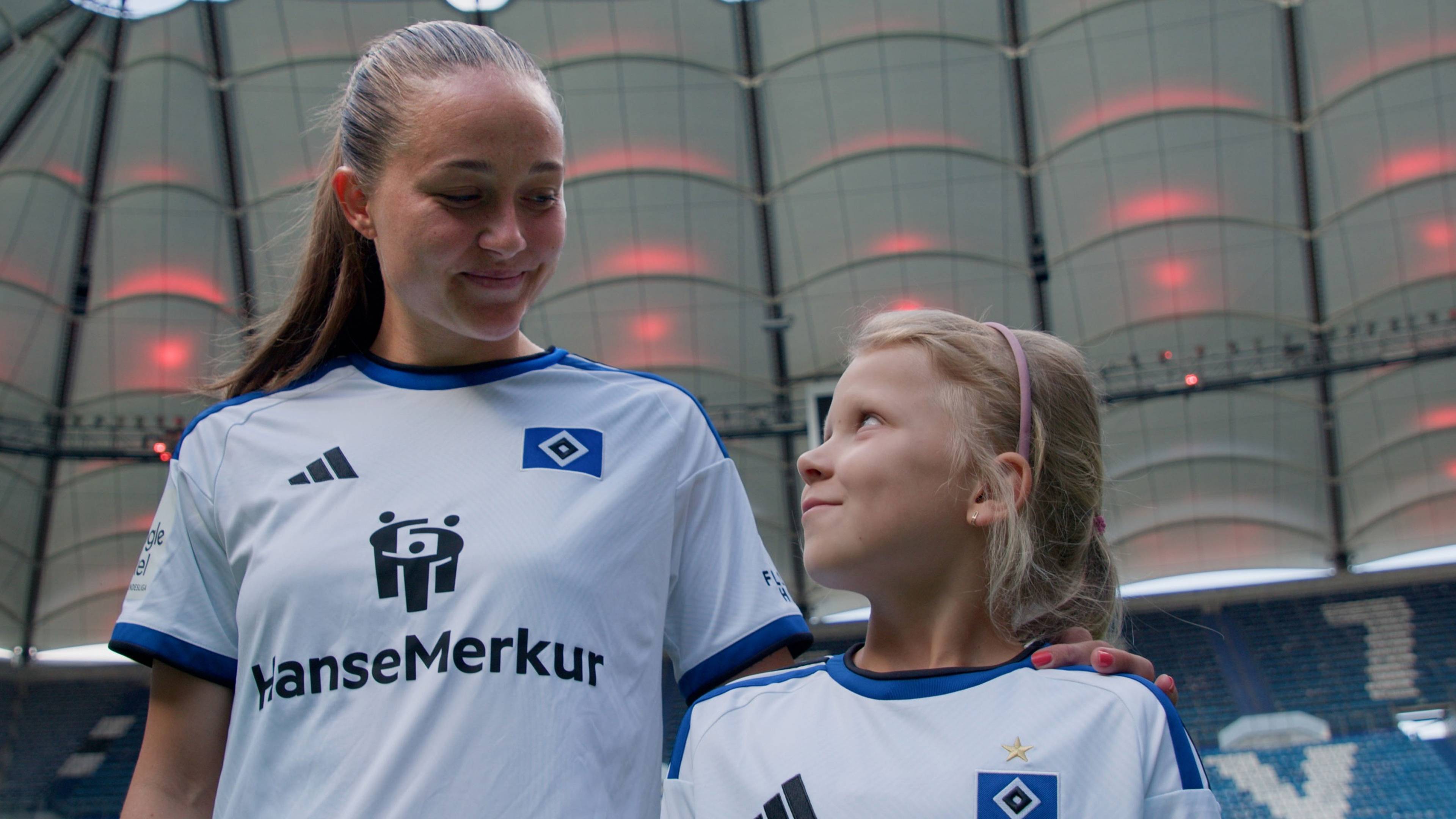 Camilla Linberg als Vorbild für kleines Mädchen