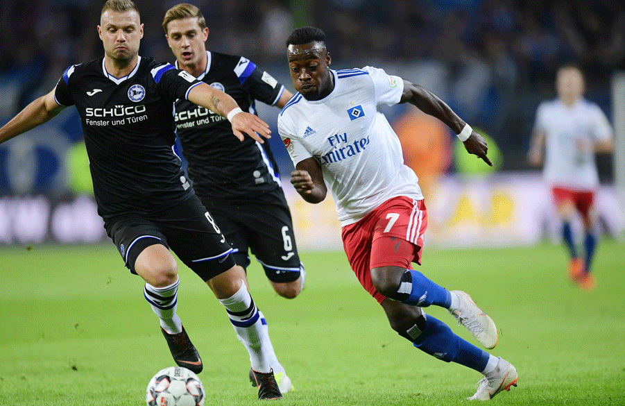 Kaum zu fassen: Khaled Narey ist nur schwer zu stoppen, wenn er den Turbo einlegt. Dieser Speed macht ihn für Trainer Christian Titz zu einer festen Größe in der Offensive.