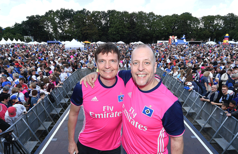 Lotto und Dirk Böge sorgen seit 2008 für Stimmung im Hamburger Volkspark.