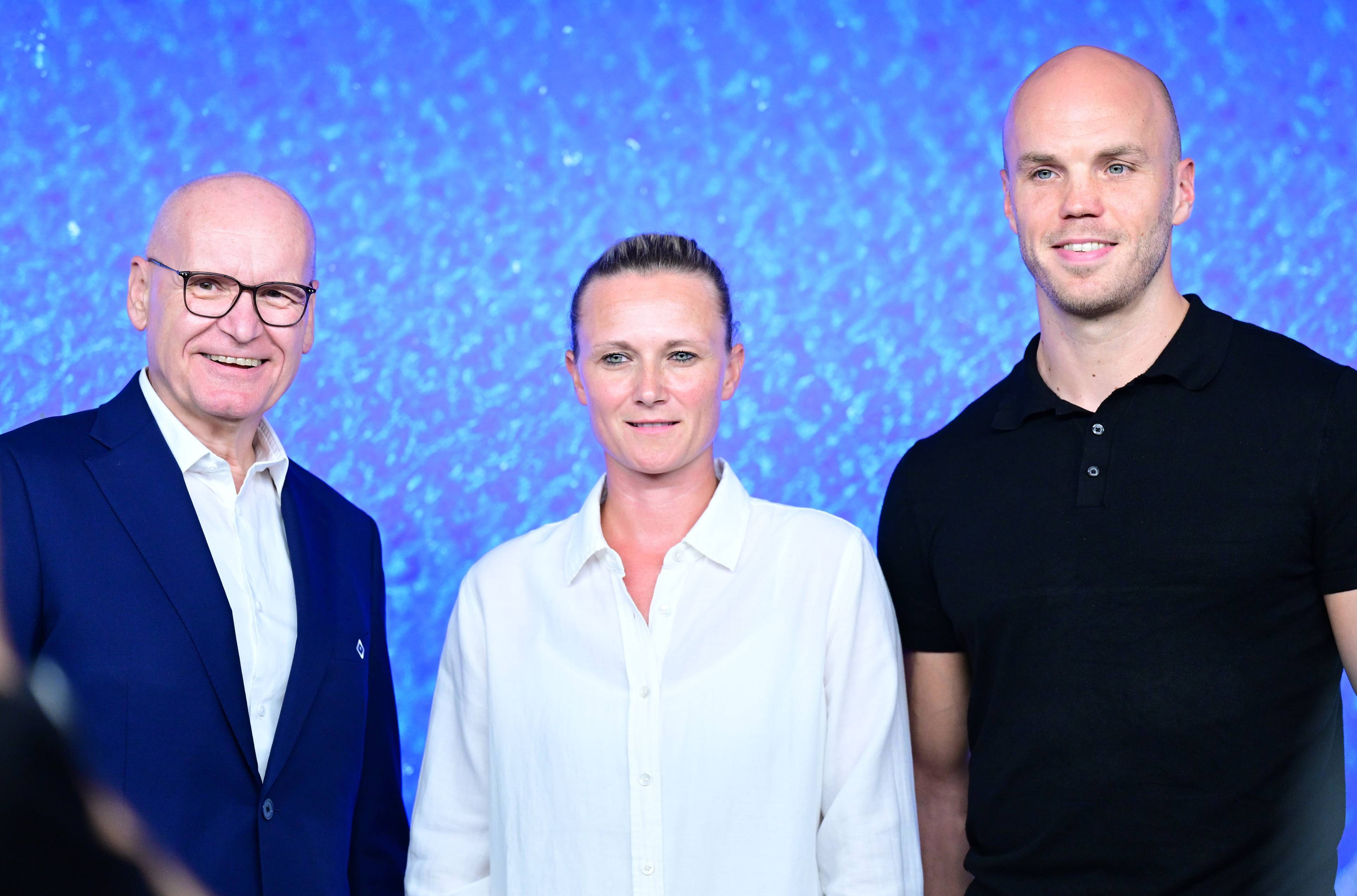 Michael Papenfuß gemeinsam mit Kathleen Krüger und Henrik Köncke
