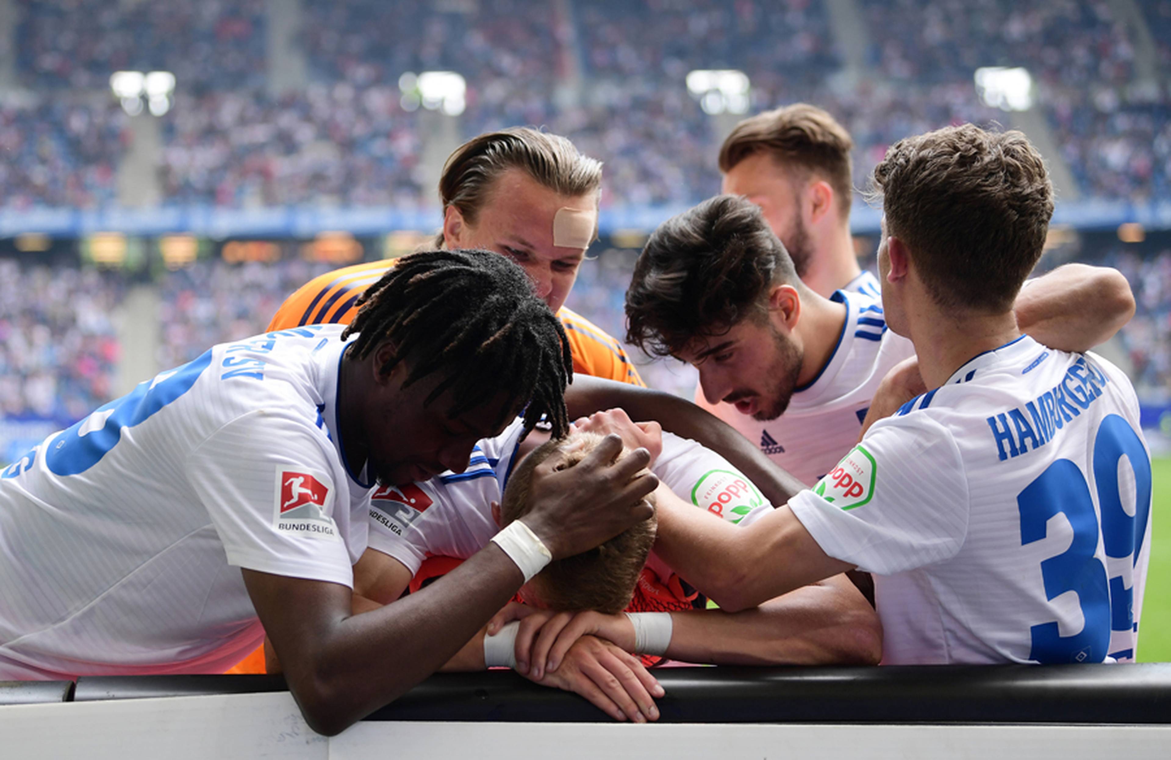 After a lengthy goal drought, Fiete Arp scored his first 2. Bundesliga goal in his final game for the club.
