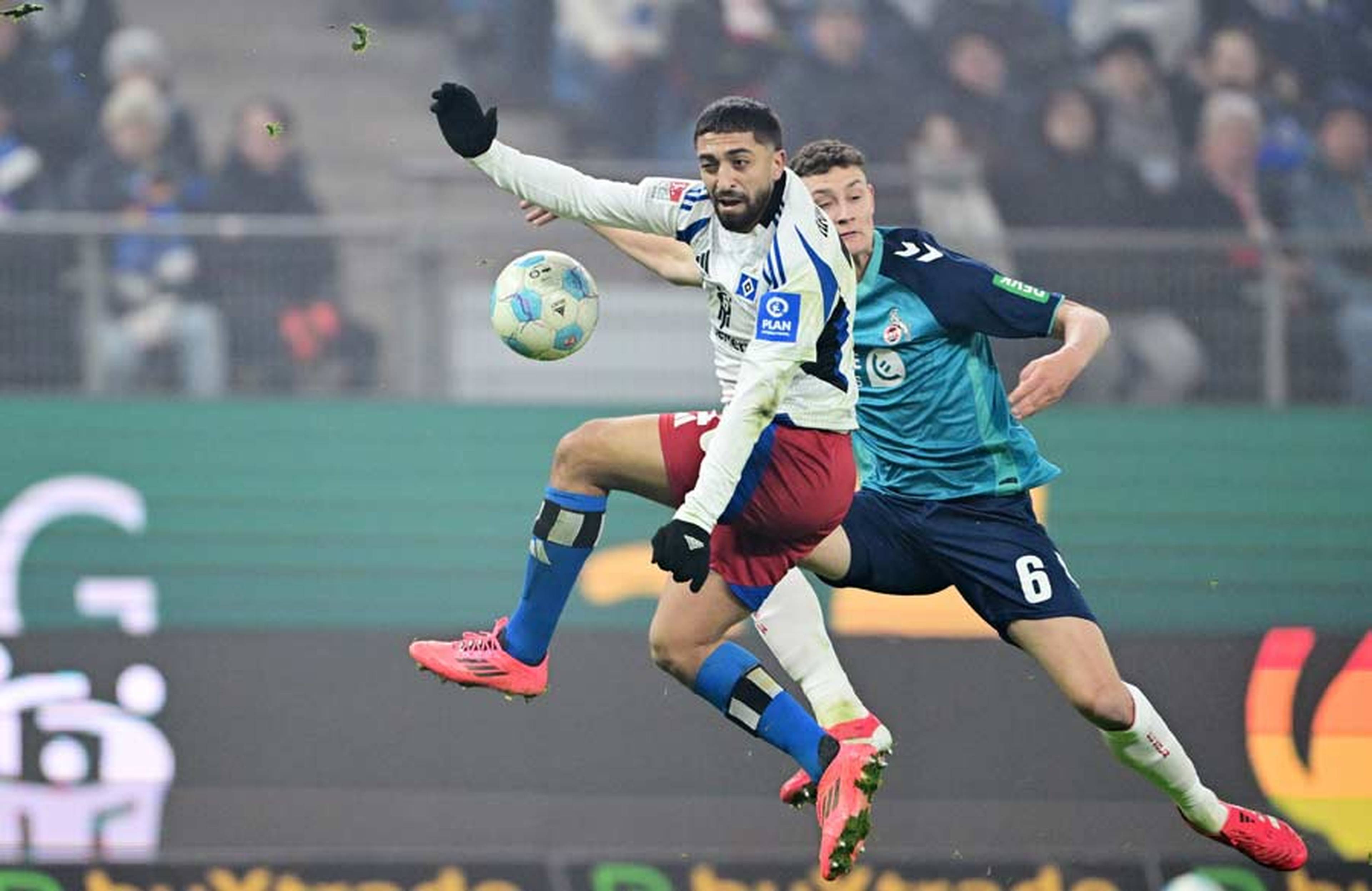 Im Gleichschritt zurück in die Bundesliga: Der HSV und der 1. FC Köln gehen erstmals seit sieben Jahren wieder gemeinsam in der Bundesliga an den Start.