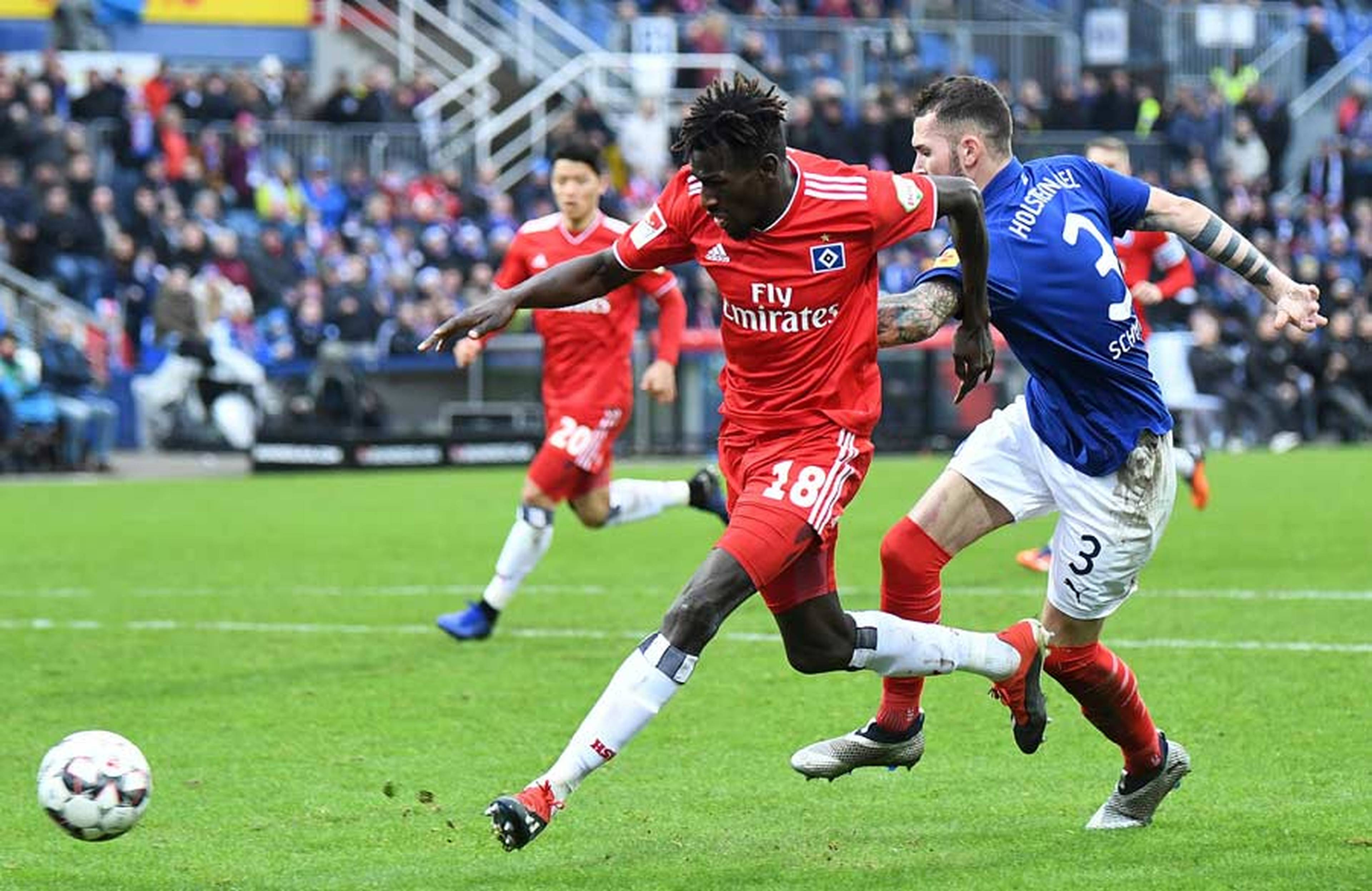 Bakery Jatta pulled one back only three minutes after the break but Die Rothosen could not make the most of this chance to turn the game around.